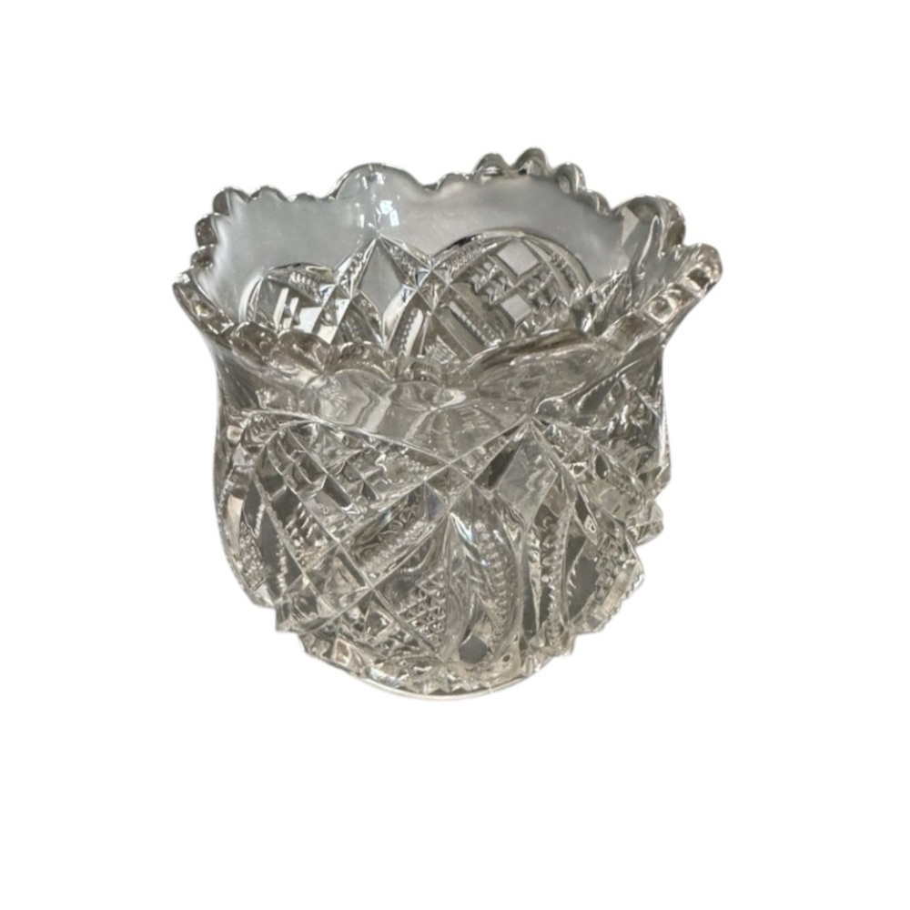 Elegant Clear Crystal Vase